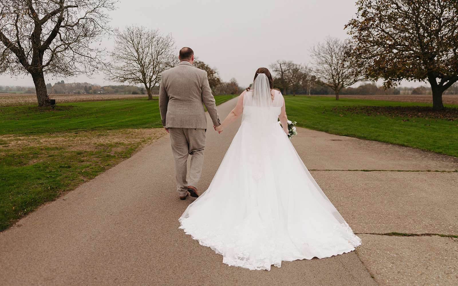 bassmead manor barns wedding photographer 45