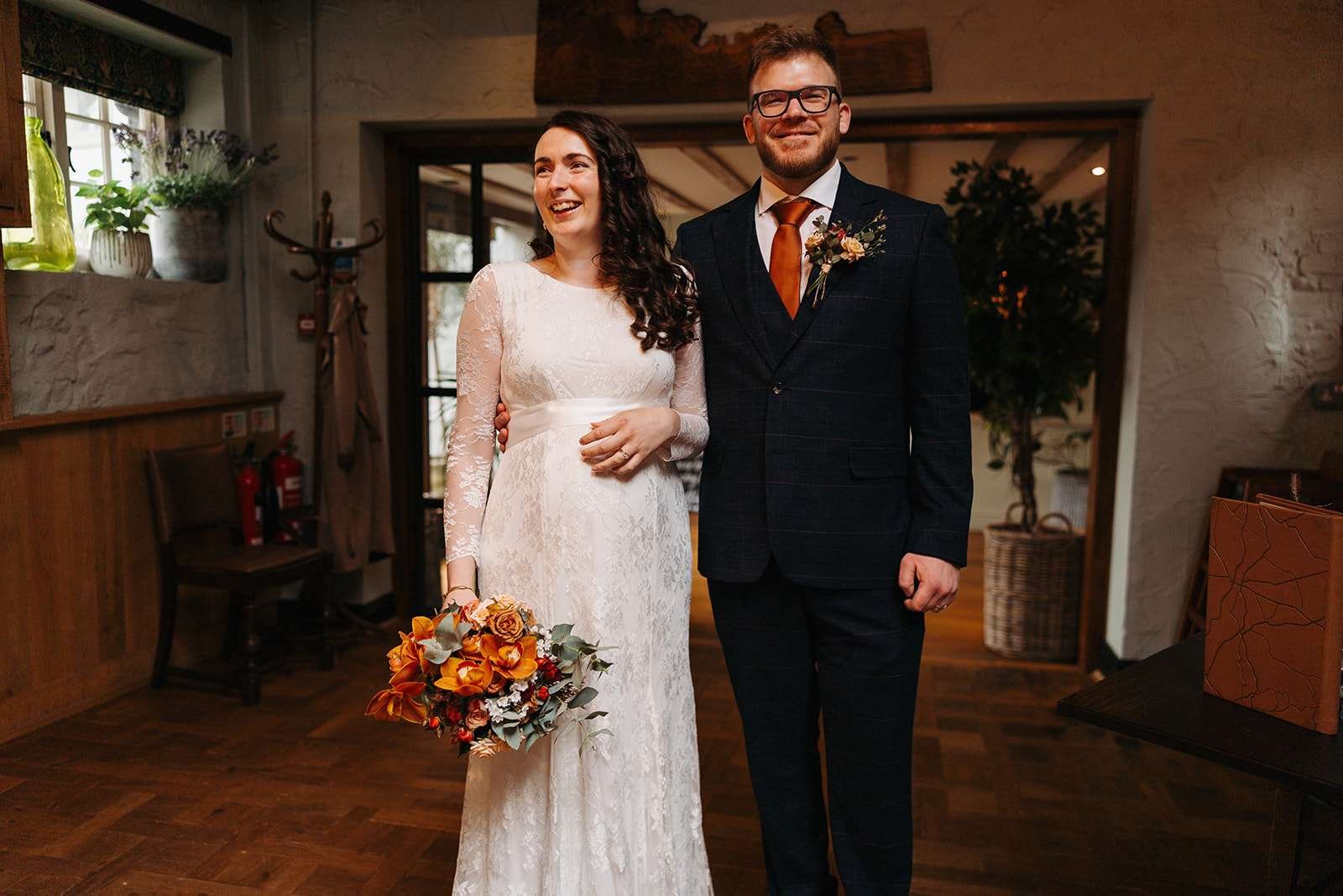 Winchester photographer wedding The Cart Horses 7