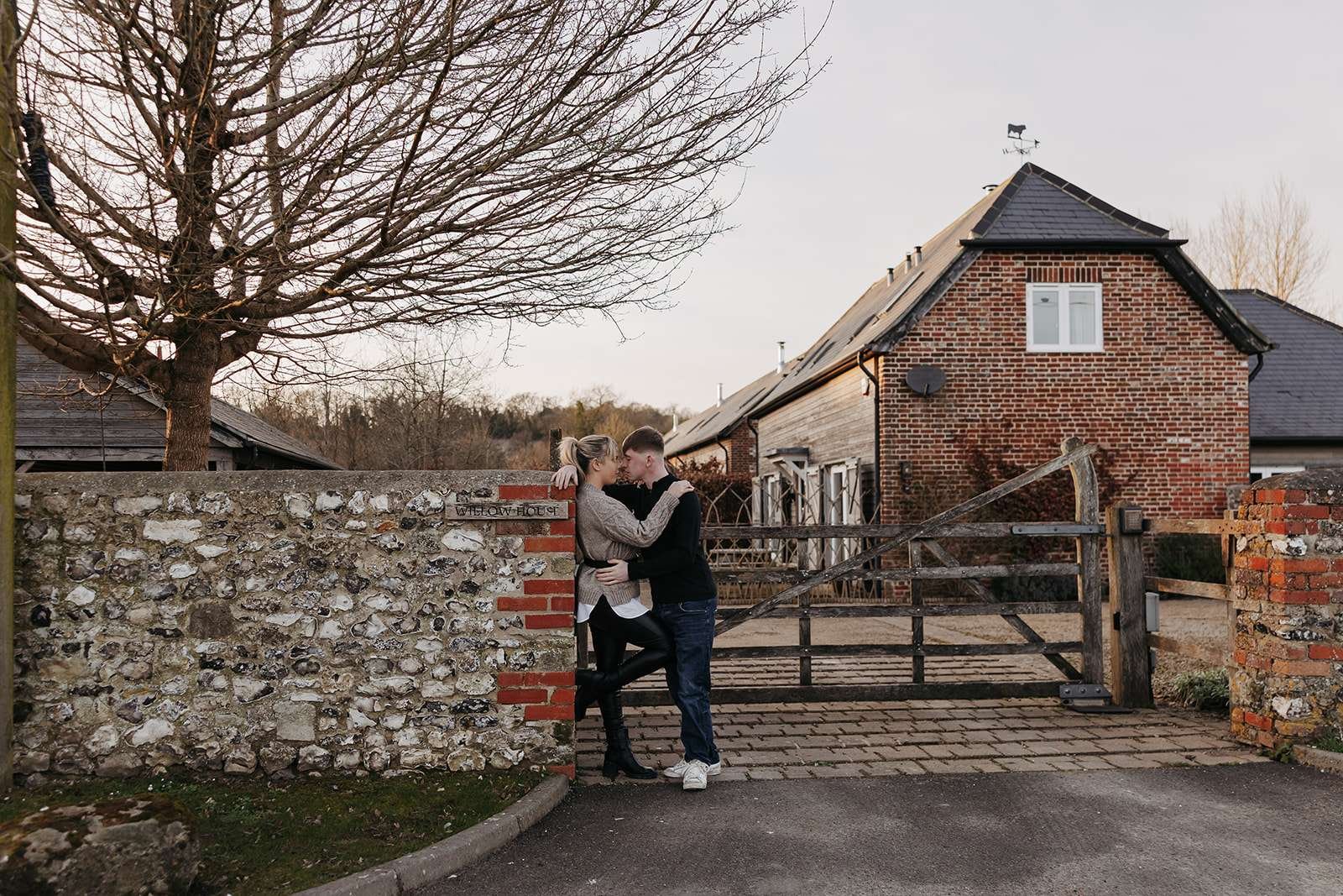 wiltshire couple photographer salisbury 10