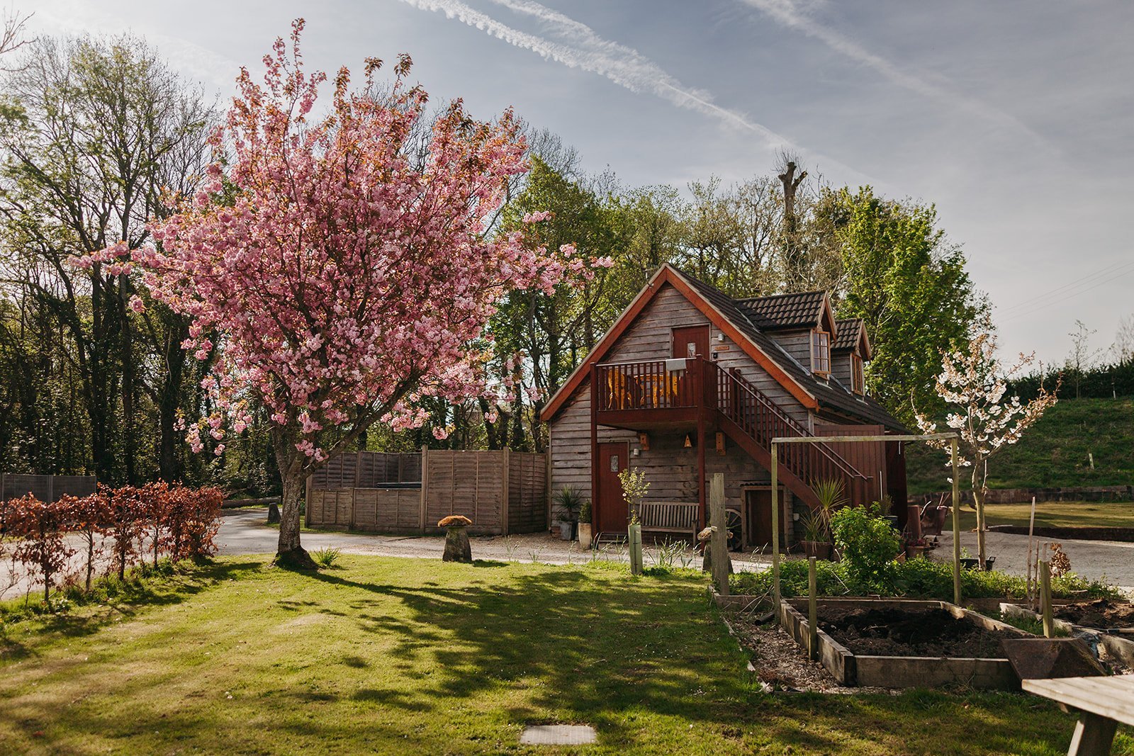 Everything You Need to Know About Getting Married at The Oak Barn Salisbury