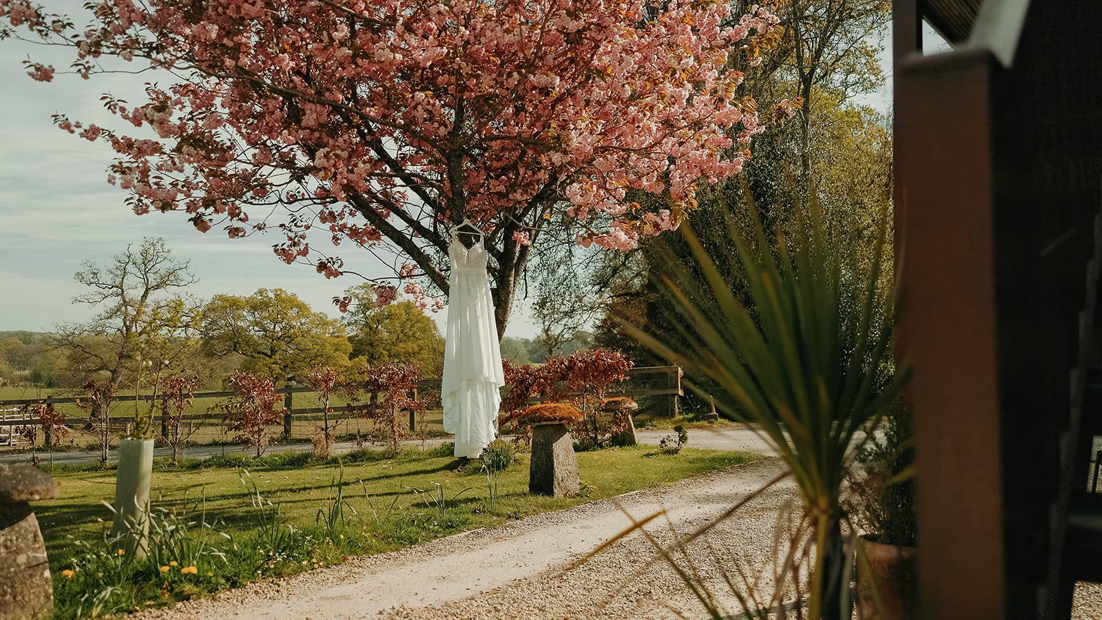 The Oak Barn Salisbury wedding photographer 84