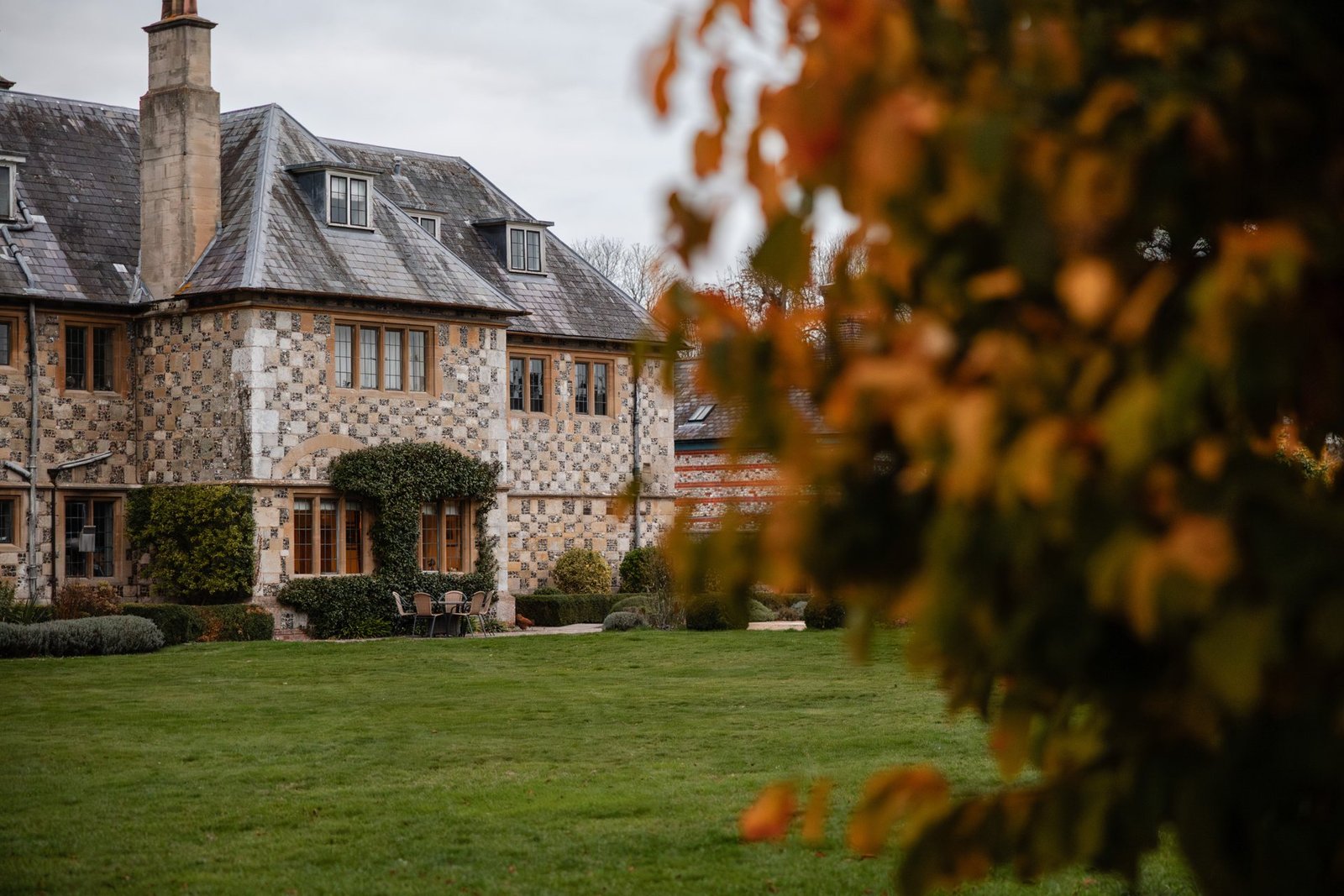 The Manor Estate wedding photographer the manor estate wedding photography salisbury 85